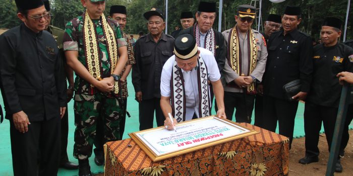 Dandim 0429/Lamtim Hadiri Festival Seni Budaya SILAT KESTI TTKKDH