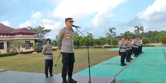 Kapolres Bangka Barat Sampai kepada Anggota Jadilah Kita Bermanfaat bagi Sekeliling Kita