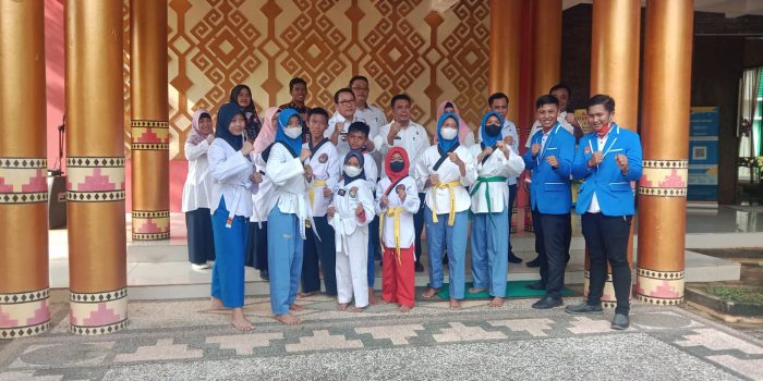 PLT SMAN 1 Metro Awet : Kita Akan Kembangkan Segala Potensi untuk Membanggakan Kota Metro dan Provinsi Lampung