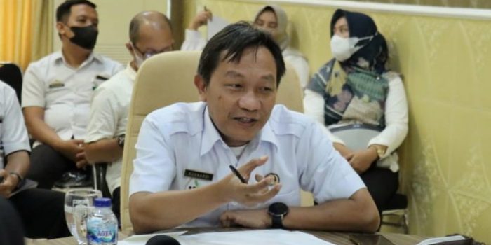 Asisten Prekonomian dan Pembangunan Pemprov Lampung Kusnadi Pimpin Rakor Persiapan Desa Wisata 