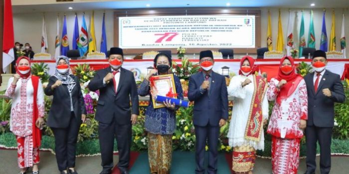 Arinal Djunaidi Ikuti Rapat Paripurna DPRD Dengarkan Pidato Kenegaraan Presiden RI