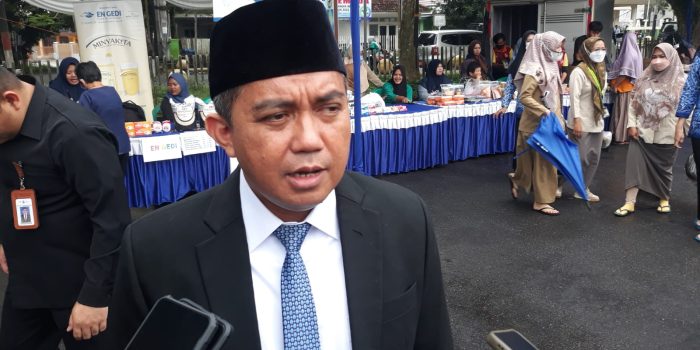 Maulan Aklil Tutup Pelaksanaan 20 Titik Bazar Murah di Wilayah Pangkalpinang