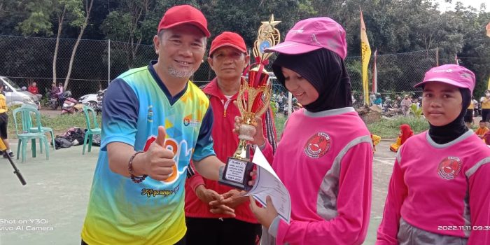 Erwandi Kadisdik Kota Pangkalpinang, Tutup Event Futsal dan Senam Menyambut Hari Pahlawan se-Kecamatan Rangkui