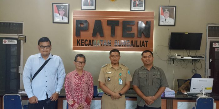 Bangun Sinergitas, Panwascam Sungailiat Kunjungi Kecamatan