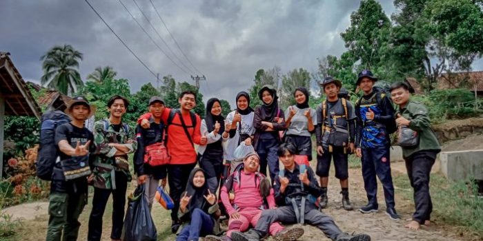 Pegiat Alam Way Kanan Semarakkan Hari Menanam Pohon Nasional 28 November