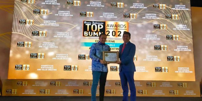 PT Timah Tbk Sabet Penghargaan TOP BUMN Awards 2022