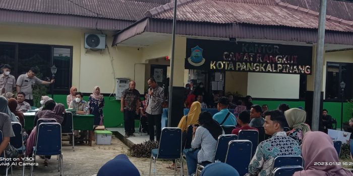 Walikota Pangkalpinang Melakukan Pengesahan Sertifikat PTSL dan SHAT di Kecamatan Rangkui pada Hari Ini