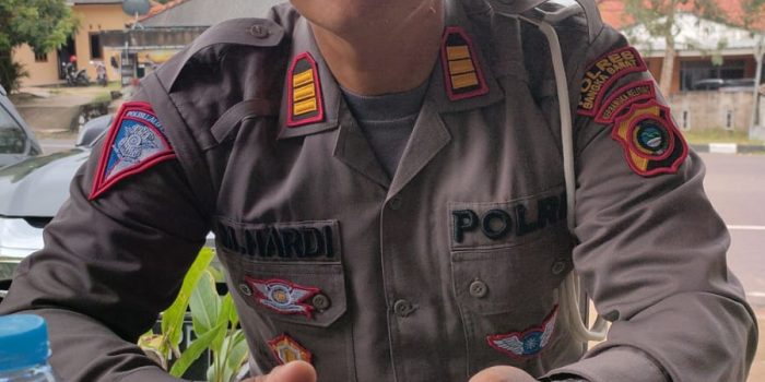 Sat Lantas Polres Bangka Barat Olah TKP Lakalantas Tewaskan Satu Orang