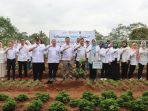 Pemprov Lampung Bersama Ibu Negara Iriana Joko Widodo Tanam 1000 Pohon Buah di Lamsel