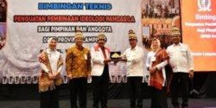 Gelaran Pembekalan Pembinaan Idiologi Pancasila Dikuti 45 Anggota DPRD Provinsi Lampung di Balam