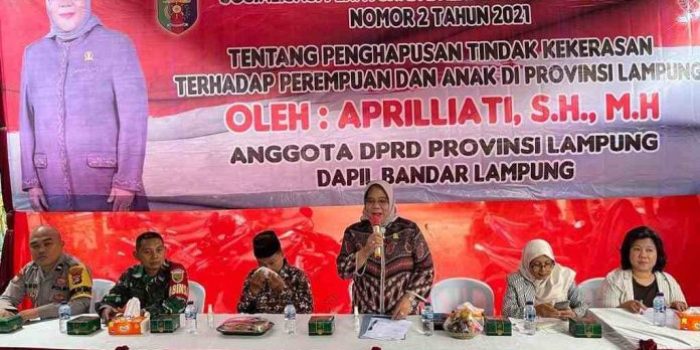 Apriliati Anggota DPRD Prov Lampung Kembali Gelar Sosperda di Kemiling