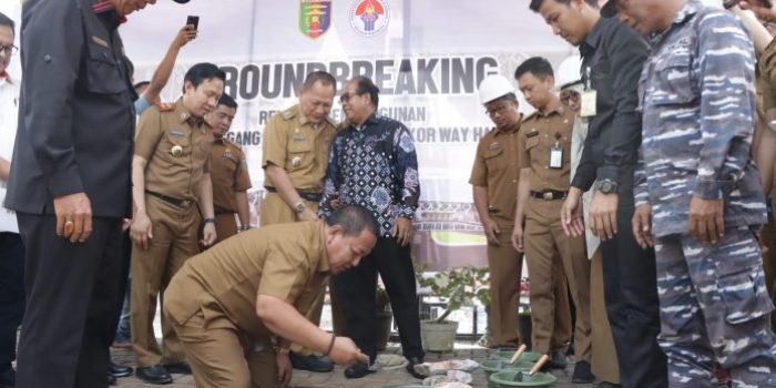 Arinal Djunaidi Ground Breaking  Pembangunan Gelanggang Olahraga (GOR) di PKOR Way Halim