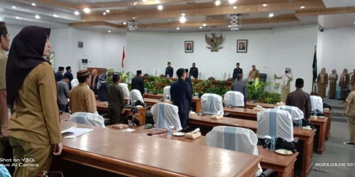 Pandangan Umum Terkait Pengajuan dua Raperda DPRD Bangka Gelar Paripurna 