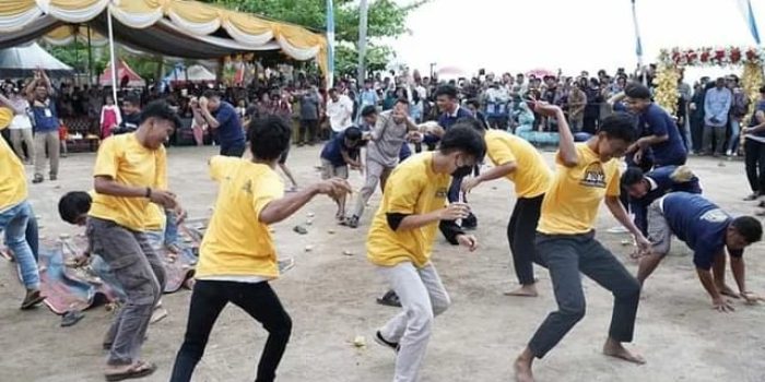 Herman Suhadi Ketua DPRD Prov Babel Hadiri Pesta Adat di Bangka Barat