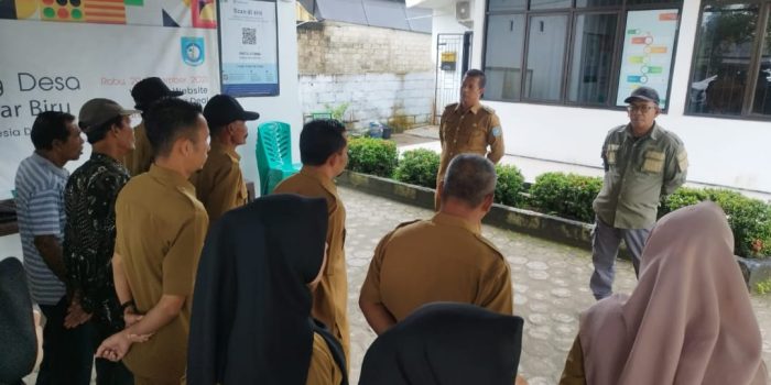 Luar Biasa !!! Kades Sekar Biru Ajak Stafnya Meningkatkan Pelayanan kepada Masyarakatnya