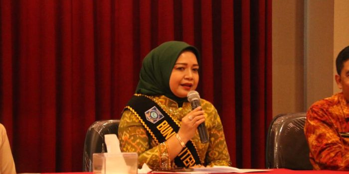 Buka Bimtek, Bunda Literasi Babel: Menulis Buku Cerita Anak PR Kita Semua