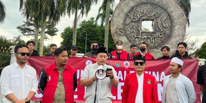 Aliansi Sayap Partai PDI Perjuangan Gelar Aksi Damai, Kecam Kekejaman Zionis Israel di Final Piala Palestina