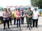 Arinal Djunaidi Bersama Mentri Perhubungan Serta Kapolri dan TNI Tinjau Jalur Mudik Pelabuhan Bakauheni