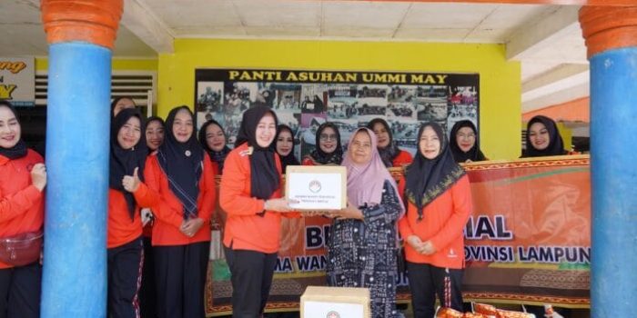 Mamiyani Fahrizal Ketua DPW Lampung Gelar Pertemuan Rutin Sekaligus bagi Santunan pada Panti Asuhan 