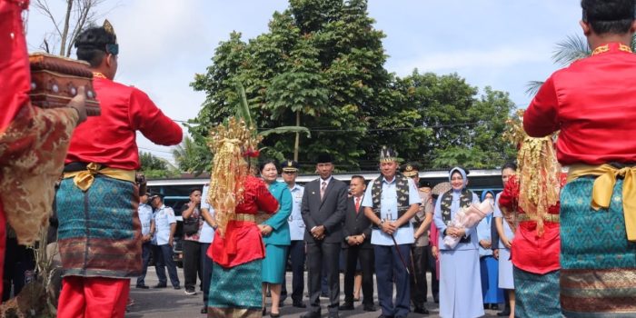Bersama Forkopimda Kep. Babel, Pj. Gubernur Suganda Pandapotan Hadiri Sertijab Danlanud di Belitung