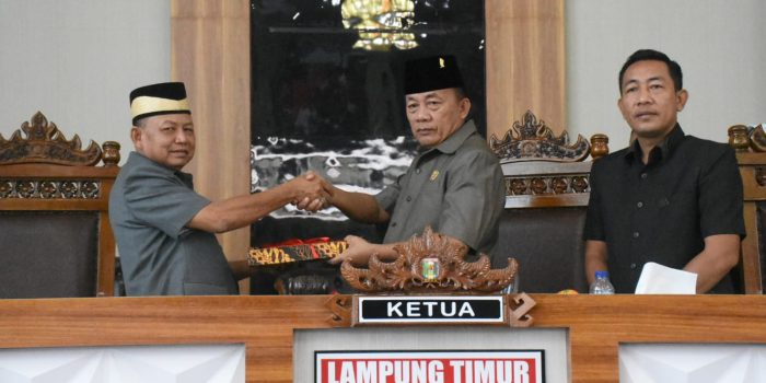 Dawam Rahardjo Hadiri Rapat Paripurna DPRD Lamtim
