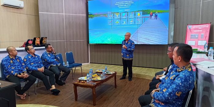 Launching 4 Aplikasi Pelatihan Administrator, Sekda Basel:Jangan Sampai Layu Sebelum Berkembang