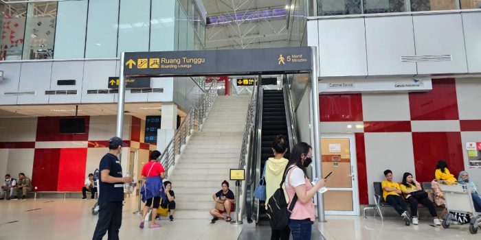 Delay 4 jam lebih, Batik Air DI6847 Alihkan penumpang ke Sriwijaya Air