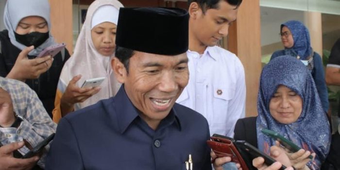 Ditanya Soal Laporan ke KPK, Suganda: “Silahkan Tanya KPK”