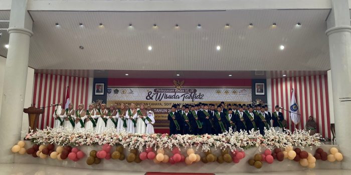 Ponpes Qur’an Cahaya Gelar Pelepasan Serta Wisuda Tahfidz Siswa Kelas VI dan IX