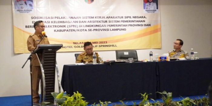 Asisten Administrasi Umum Prov Lampung Senen Mustakim Wakili Gubernur Membuka Sosialisasi Pelaksanaan Sistem Kerja ASN
