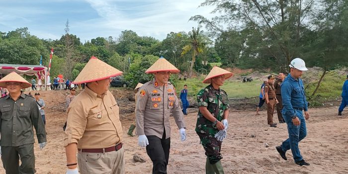 Tanam 4.000 Mangrove di Pantai Pait Jaya, ini Harapan Kapolres Bangka Barat