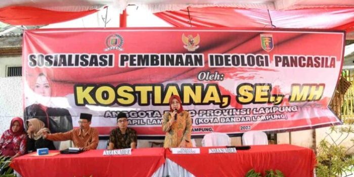 Kostiana Anggota DPRD Provinsi Lampung Sosialisasi PIP Bersama Masyarakat Kelurahan Sukaraja