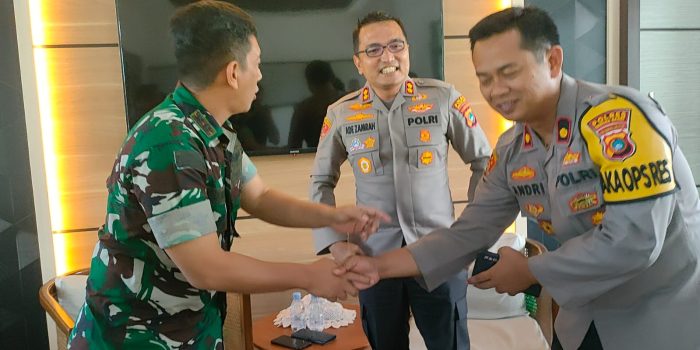 Perkuat Sinergisitas, Kapolres Bangka Barat Kunjungi Kodim 0431/Bangka Barat