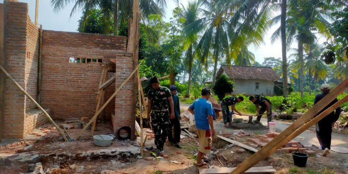 Peduli Keamanan Lingkungan, Satgas TMMD 117 Bangun 3 Unit Poskamling