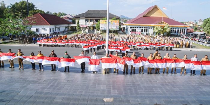 Semarak HUT RI Ke-78, Pemkot Pangkalpinang Bagikan 2421 Bendera ke Masyarakat 