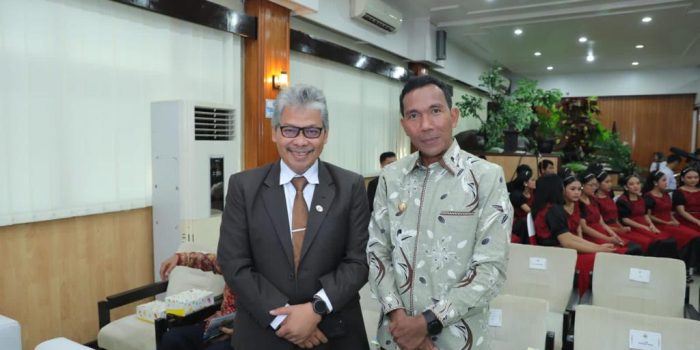 Pj Gubernur Suganda Apresiasi Disertasi Ahmadi Noor Supit