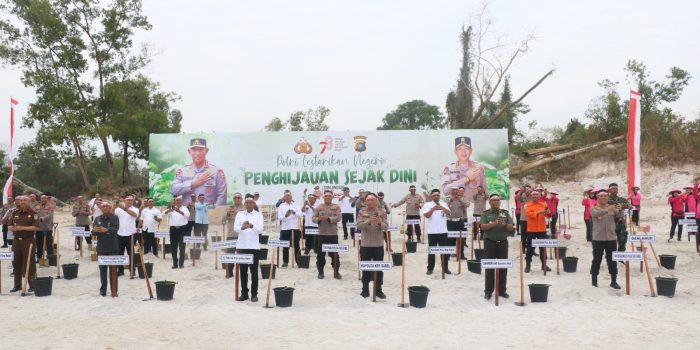 Lestarikan Negeri, Polda Babel Tanam 10 Ribu Bibit Pohon di Belakang BLK Babel