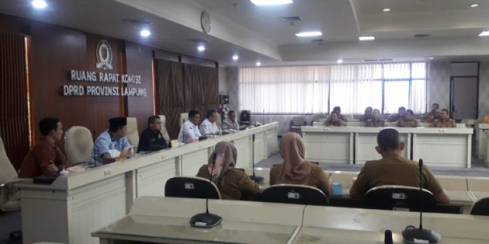 Hearing Bahasan PPDB Tingkat SMA dan SMA, DPRD Lampung Kumpulkan Kepala SMA dan SMK se-Kota Bandarlampung