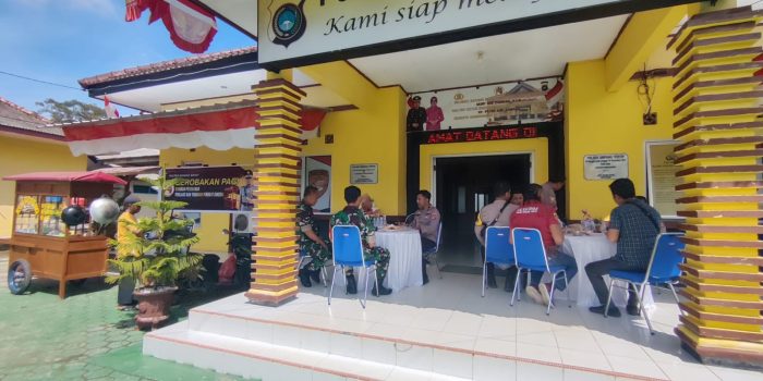 Tingkatkan Sinergitas Dengan Masyarakat, Polsek Simpang Teritip Gelar Gerobakan Pagi