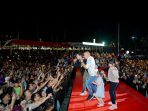 Malam Puncak Hari Jadi Pangkalpinang ke-266, Alun-Alun Merdeka di Banjiri Manusia dalam Konser Babang Tampan Kangen Band
