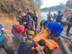 Tim Penyelam Basarnas Akhirnya Temukan Bocah Tenggelam di Kolong Temberan