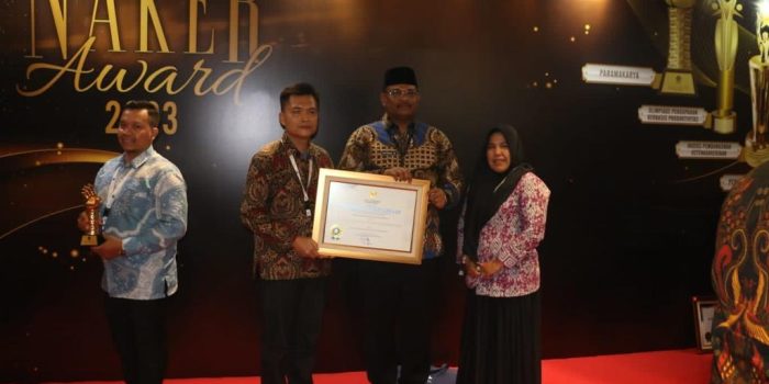 Pemprov Babel Raih 2 Penghargaan Naker Award 2023