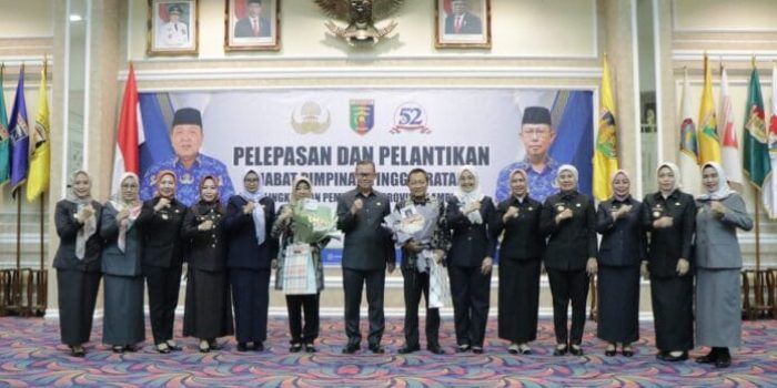 Fahrizal Darminto Melepas dan Melantik Pejabat Pimpinan Tinggi Pratama Lingkungan Pemprov Lampung 