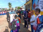Pj. Walikota Pangkalpinang Lusje Anneke Tabalujan Bersama DLH kota Pangkalpinang Ajak Anak-Anak SD Jaga Kebersihan