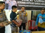 Kapolres Bangka Barat Berikan Santunan Untuk Anak Dari Ketua KPPS Yang Meninggal