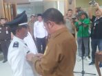 Bupati Basel Tegaskan ke 11 Pj Kades yang Baru Dilantik Prioritaskan Pelayanan Masyarakat