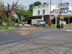 Tumpahnya Minyak CPO di Ruas Jalan Pulau Pelepas, Sopir Enggan Sebut Pemilik dari CPO