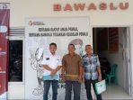 Ahmad Subari (Bang Achu) dan Eman Laporkan Ke Bawaslu, Terkait Gangguan Sistem SILONKADA 