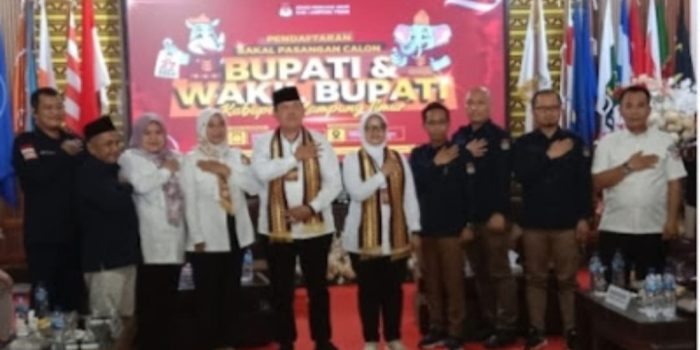 Ela-Azwar Resmi Mendaftar Bupati dan Wakil Bupati ke KPU Lampung Timur