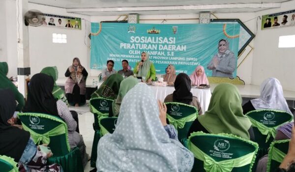 Hanifah Anggota DPRD Provinsi Lampung Gelar Susperda Nomor 1 Tahun 2016 di Pesawaran 